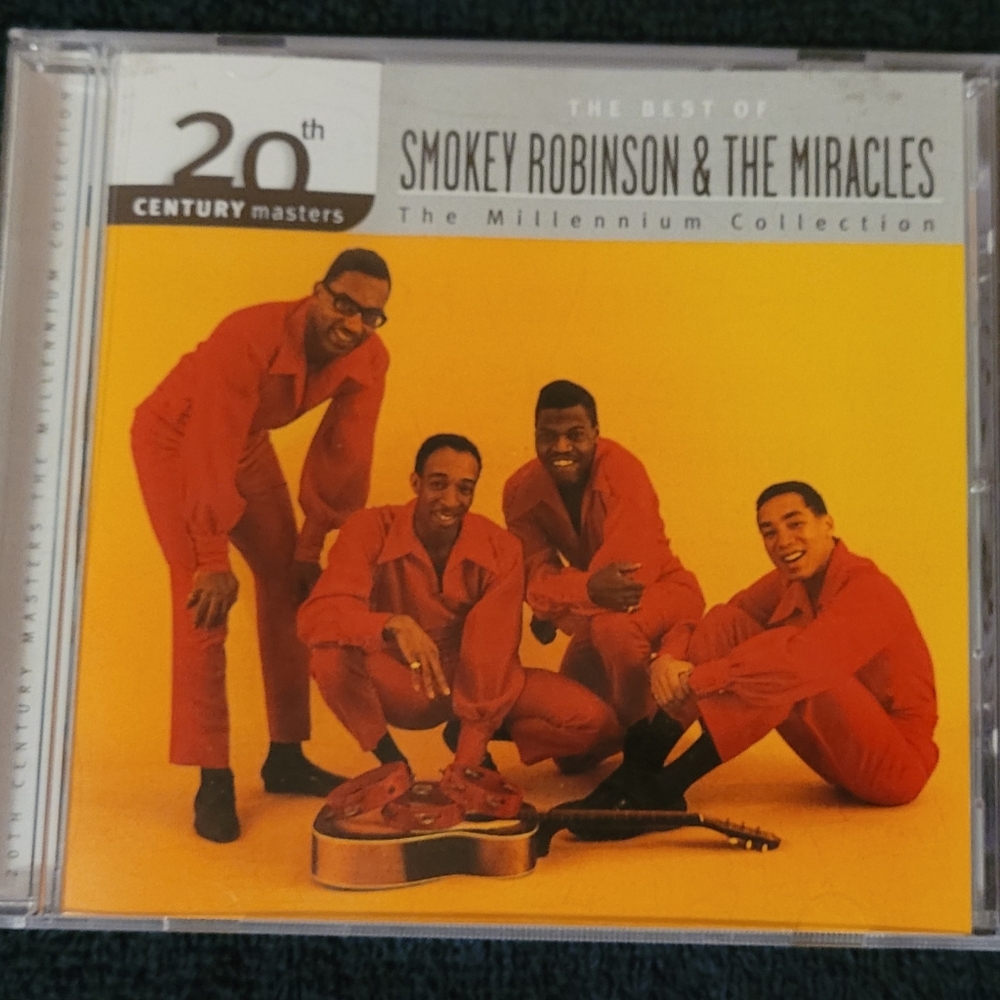 The Best of Smokey Robinson & The Miracles The Millennium Collection CD VG+